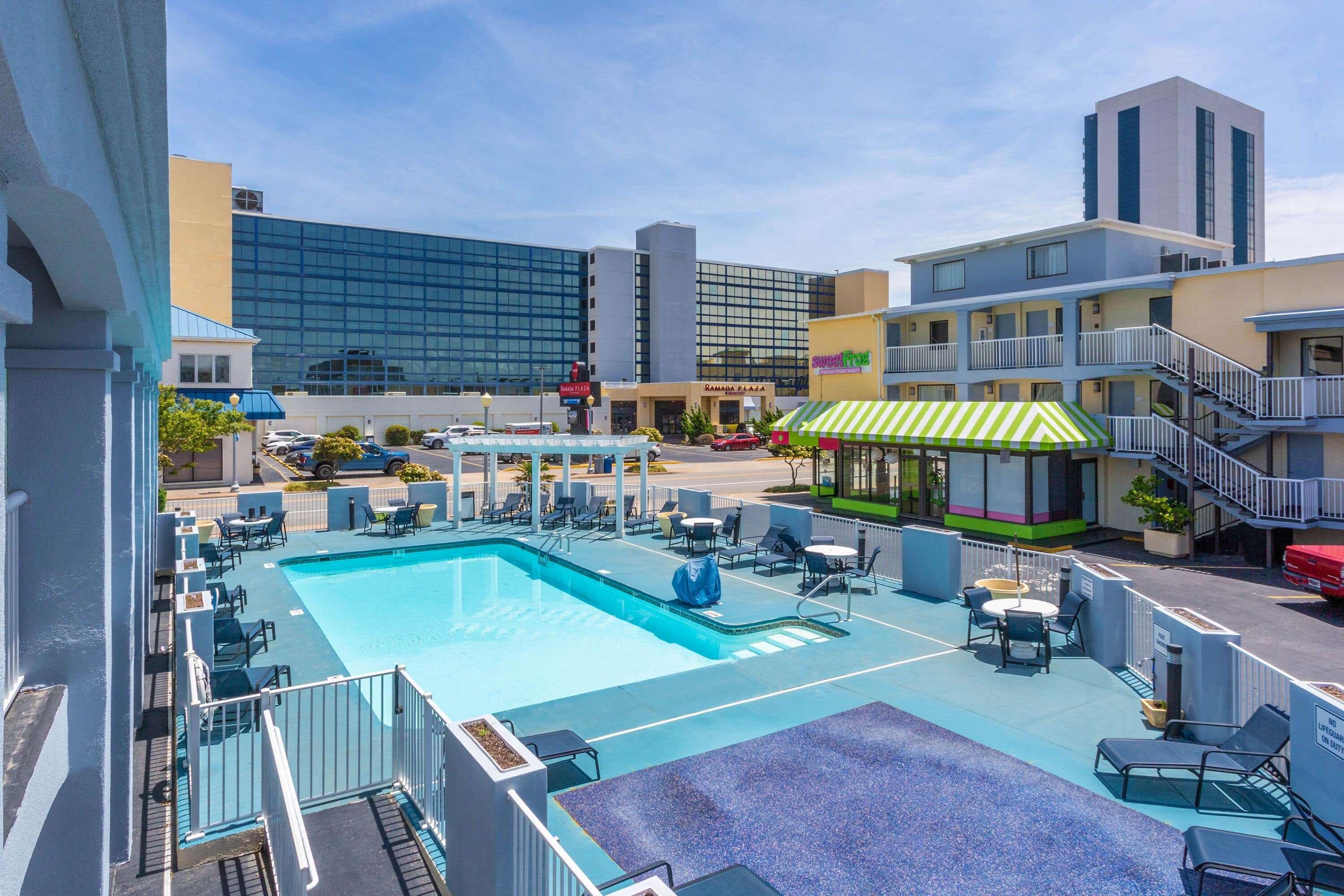 Ramada By Wyndham Virginia Beach Buitenkant foto