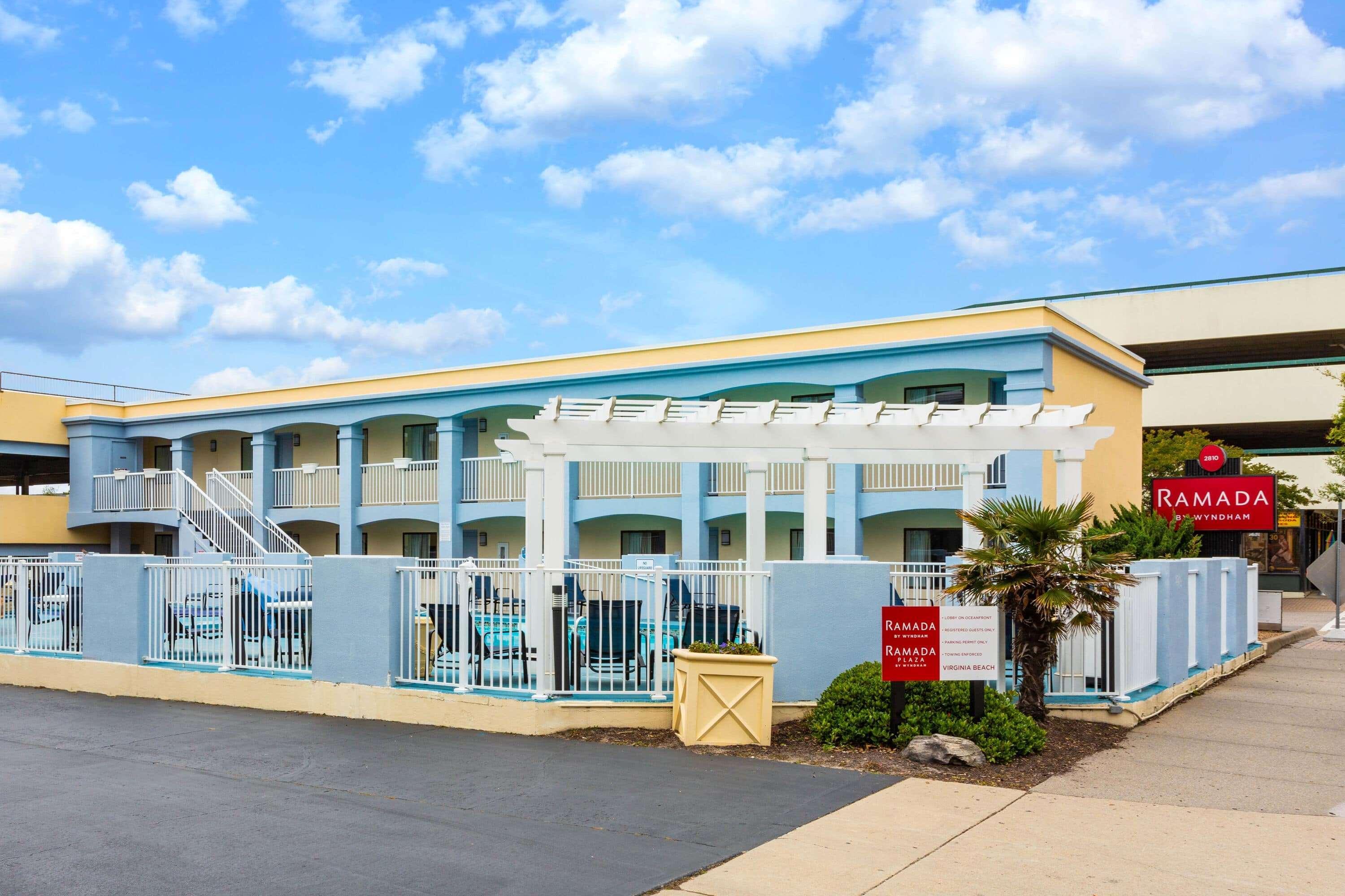 Ramada By Wyndham Virginia Beach Buitenkant foto